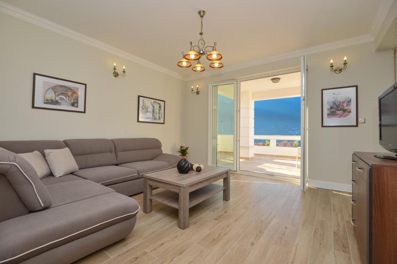 Villa Rossa Kotor Luaran gambar